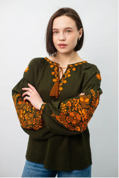 Вишиванка «Квітучий сад» кольору хакі